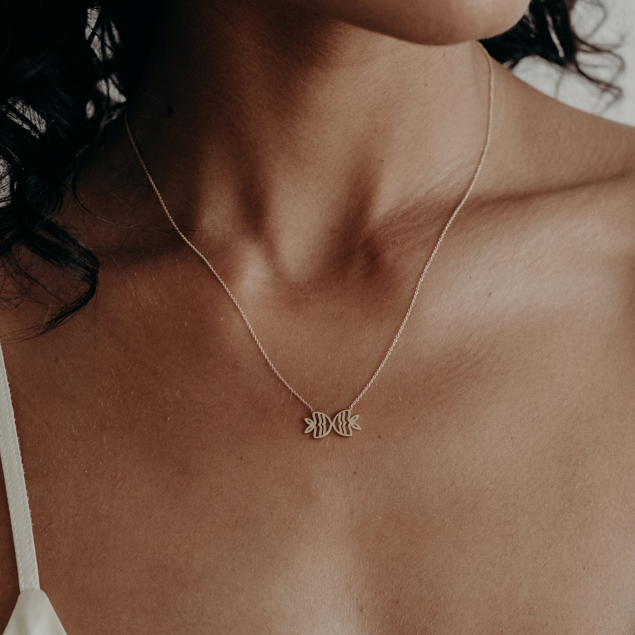 Kissing Fish Necklace - Large
